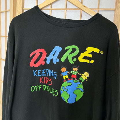 D.A.R.E World Graphic Longsleeve (XL)