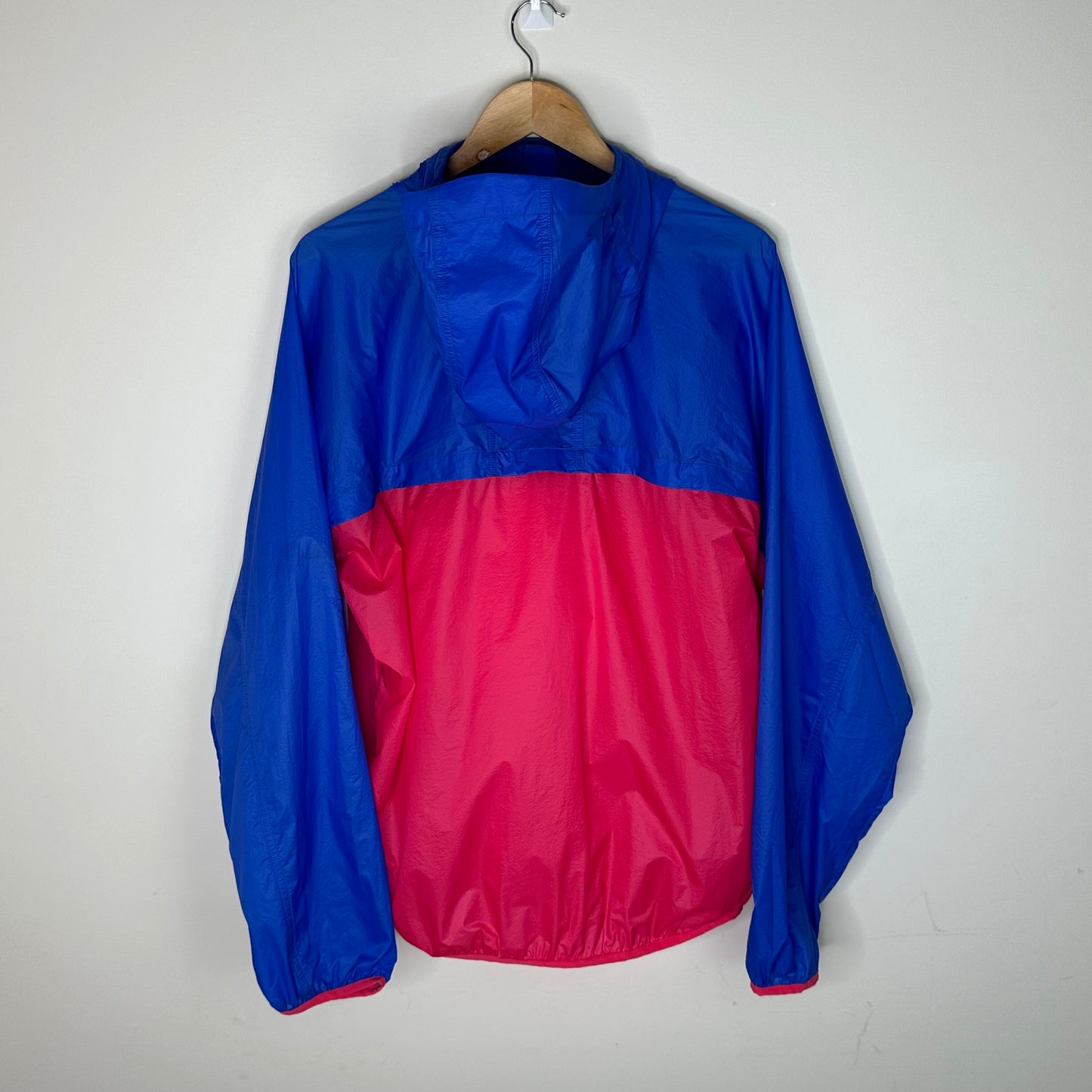 Nike ACG Packable Jacket Blue/ Pink (Medium)