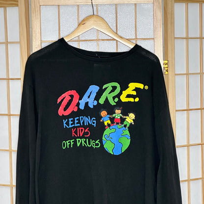 D.A.R.E World Graphic Longsleeve (XL)