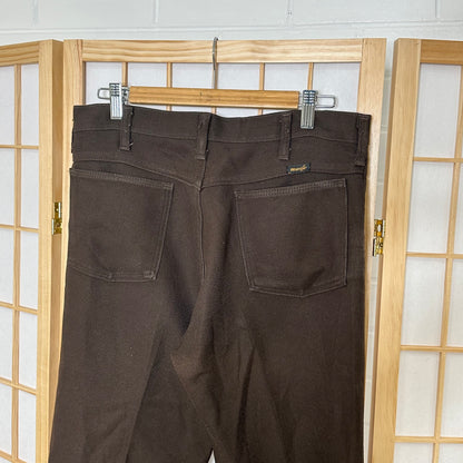 Wrangler Brown Work Pants (33 x 32)