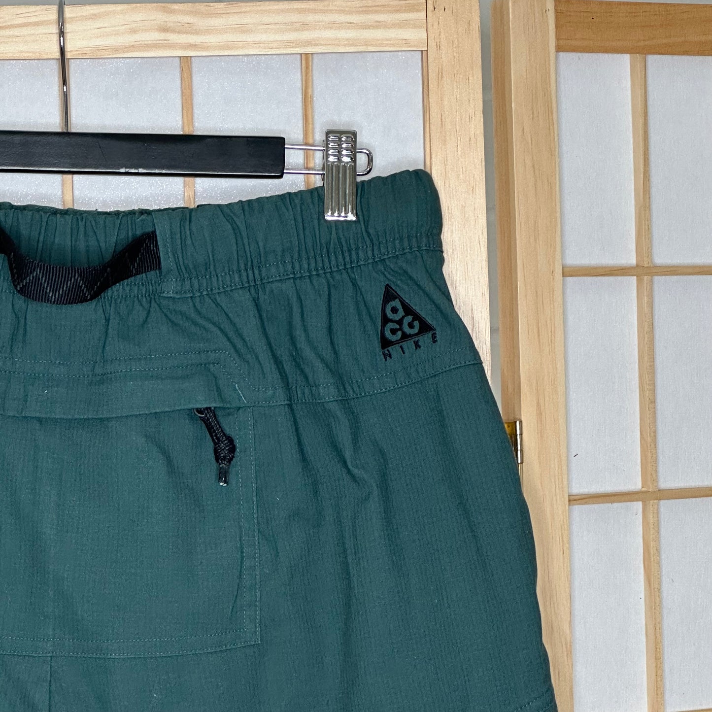 Nike ACG Cargo Shorts 'Deep Jungle' (S)