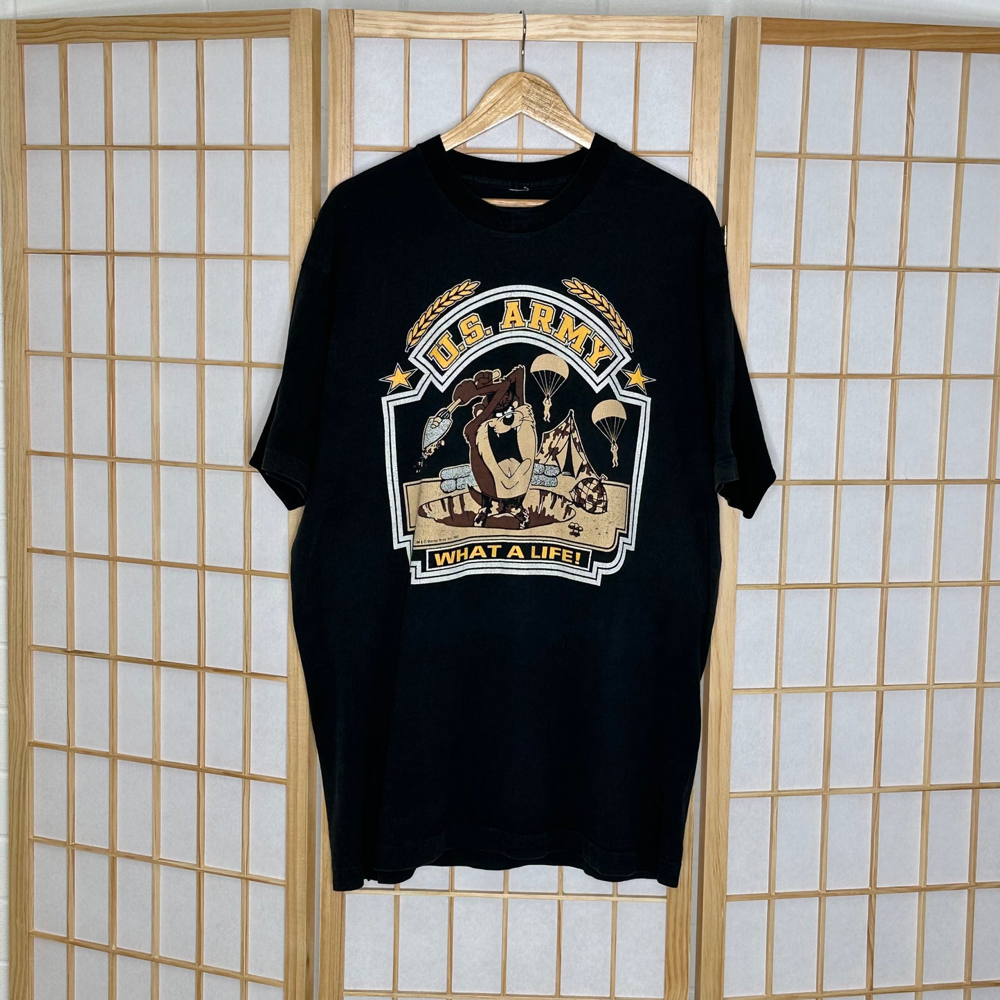 90's Taz Devil US Army Tee (XL)