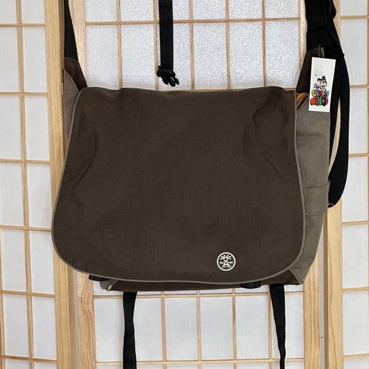 Crumpler Part and Parcel 15 Inch Laptop Satchel