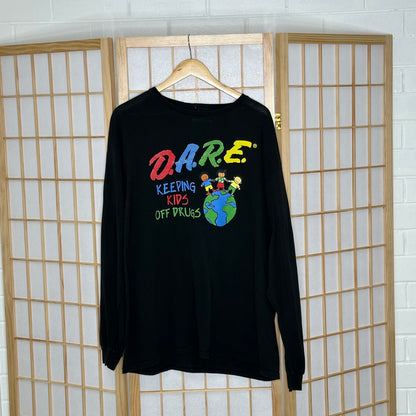 D.A.R.E World Graphic Longsleeve (XL)